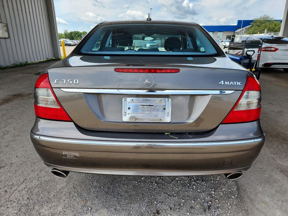 Продажа на аукционе авто 2008 Mercedes-benz E, vin: WDBUF87X18B218402, номер лота: 65647566
