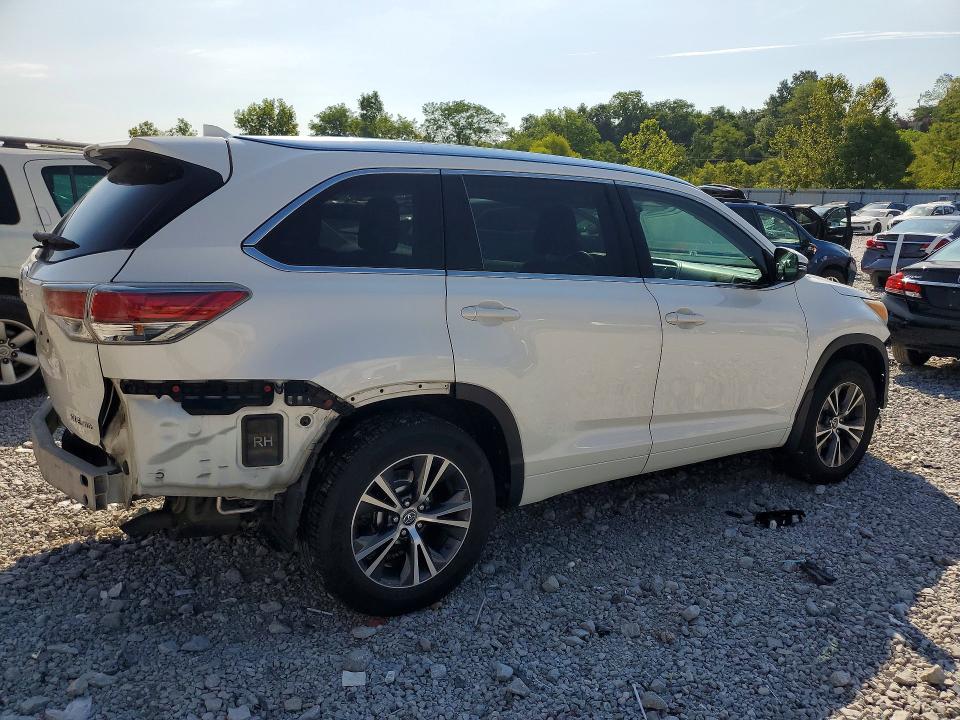 Продажа на аукционе авто 2016 Toyota Highlander, vin: 5TDJKRFH4GS317772, номер лота: 63130106