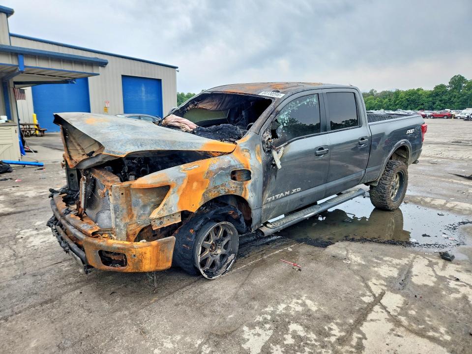 2016 Nissan Titan Xd მანქანა იყიდება აუქციონზე, vin: 1N6BA1F42GN503092, აუქციონის ნომერი: 64130296
