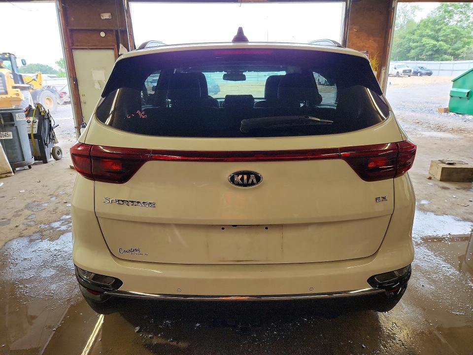 Продажа на аукционе авто 2022 Kia Sportage, vin: KNDPNCAC9N7013399, номер лота: 64912086