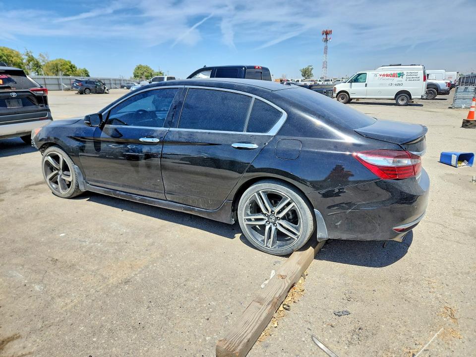 65367686 :رقم المزاد ، 1HGCR3F94GA031672 vin ، 2016 Honda Accord مزاد بيع