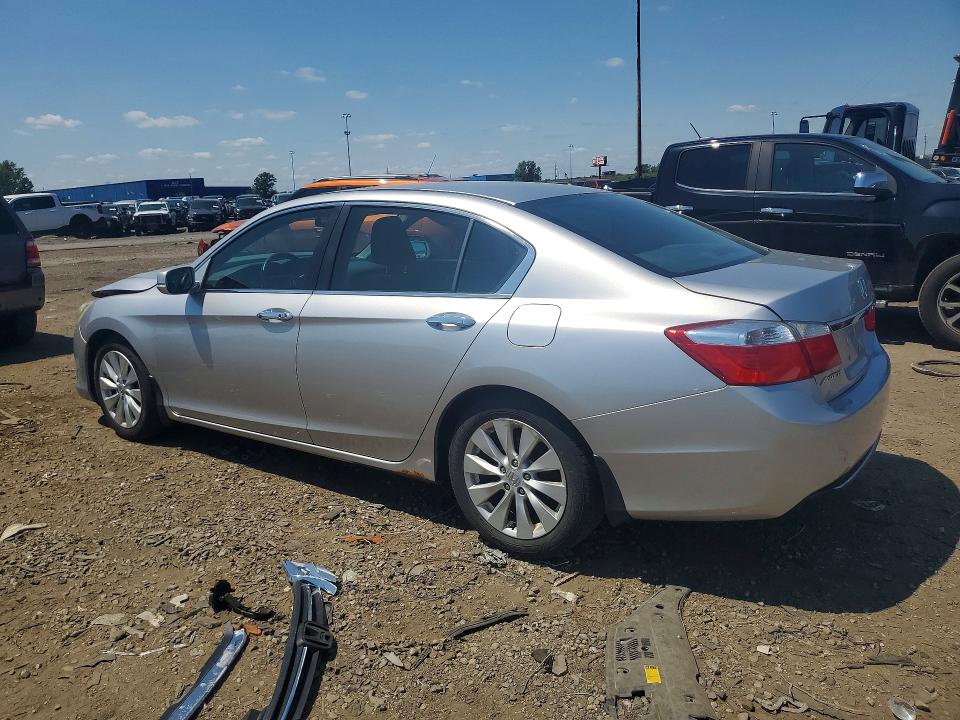 63227236 :رقم المزاد ، 1HGCR2E73FA156638 vin ، 2015 Honda Accord مزاد بيع