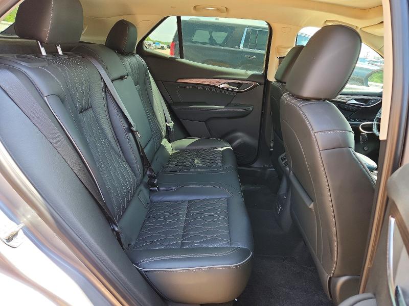 64087546 :رقم المزاد ، LRBFZSR4XMD134058 vin ، 2021 Buick Envision مزاد بيع