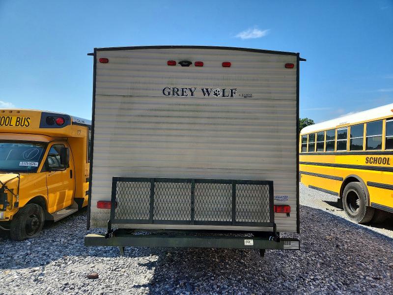 Aukcja sprzedaży 2018 Cherokee By Forest R Grey Wolf, vin: 4X4TCKB21JK052347, numer aukcji: 62985776