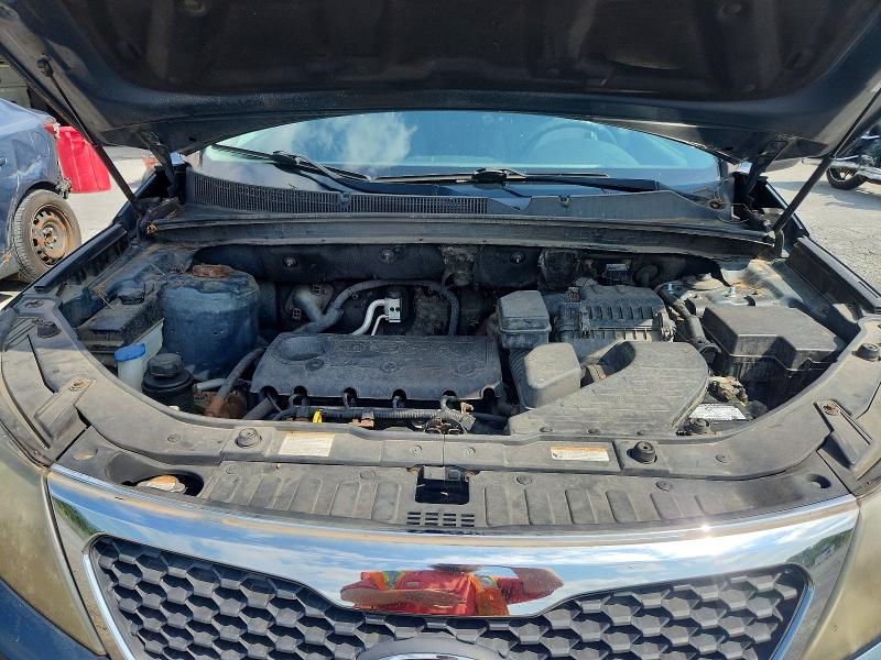 2011 Kia Sorento მანქანა იყიდება აუქციონზე, vin: 5XYKTCA19BG141543, აუქციონის ნომერი: 66968106