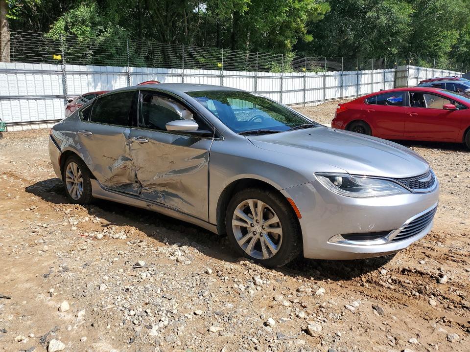 Продаж на аукціоні авто 2015 Chrysler 200, vin: 1C3CCCAB2FN608253, номер лоту: 64042626