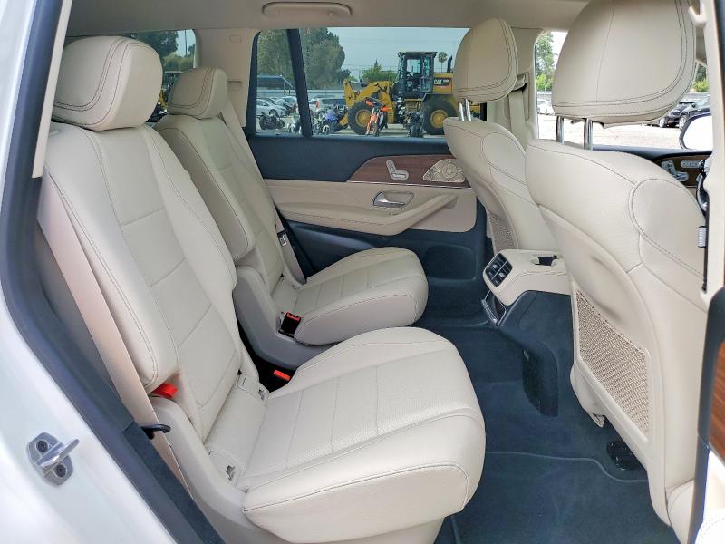 Продажа на аукционе авто 2026 Mercedes-benz Gls, vin: 4JGFF5KE0TB501280, номер лота: 63714236