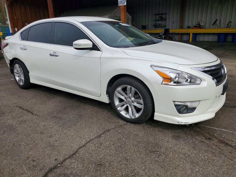 Продаж на аукціоні авто 2014 Nissan Altima, vin: 1N4AL3AP1EN236598, номер лоту: 65577366