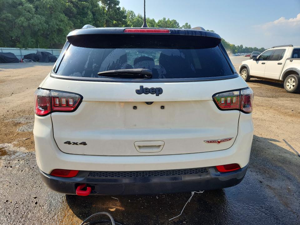 2020 Jeep Compass მანქანა იყიდება აუქციონზე, vin: 3C4NJDDB1LT171434, აუქციონის ნომერი: 63543276