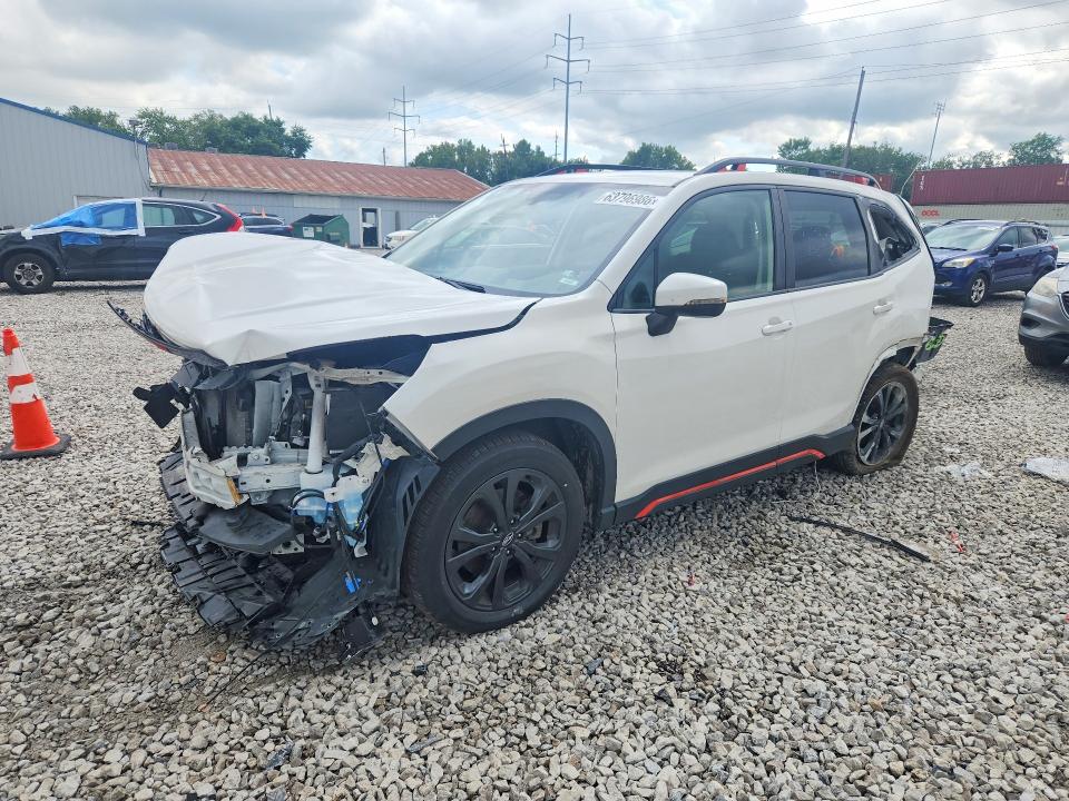 63796986 :رقم المزاد ، JF2SKAJCXNH506642 vin ، 2022 Subaru Forester مزاد بيع