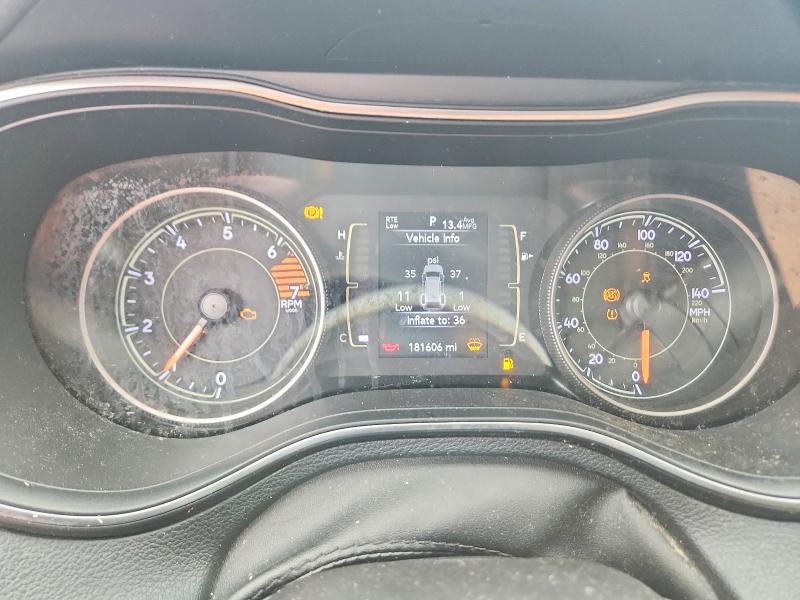 Продаж на аукціоні авто 2019 Jeep Cherokee, vin: 1C4PJLLB7KD263432, номер лоту: 63470326