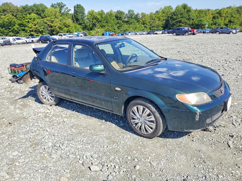 2002 Mazda Protege მანქანა იყიდება აუქციონზე, vin: JM1BJ225720637013, აუქციონის ნომერი: 64429036