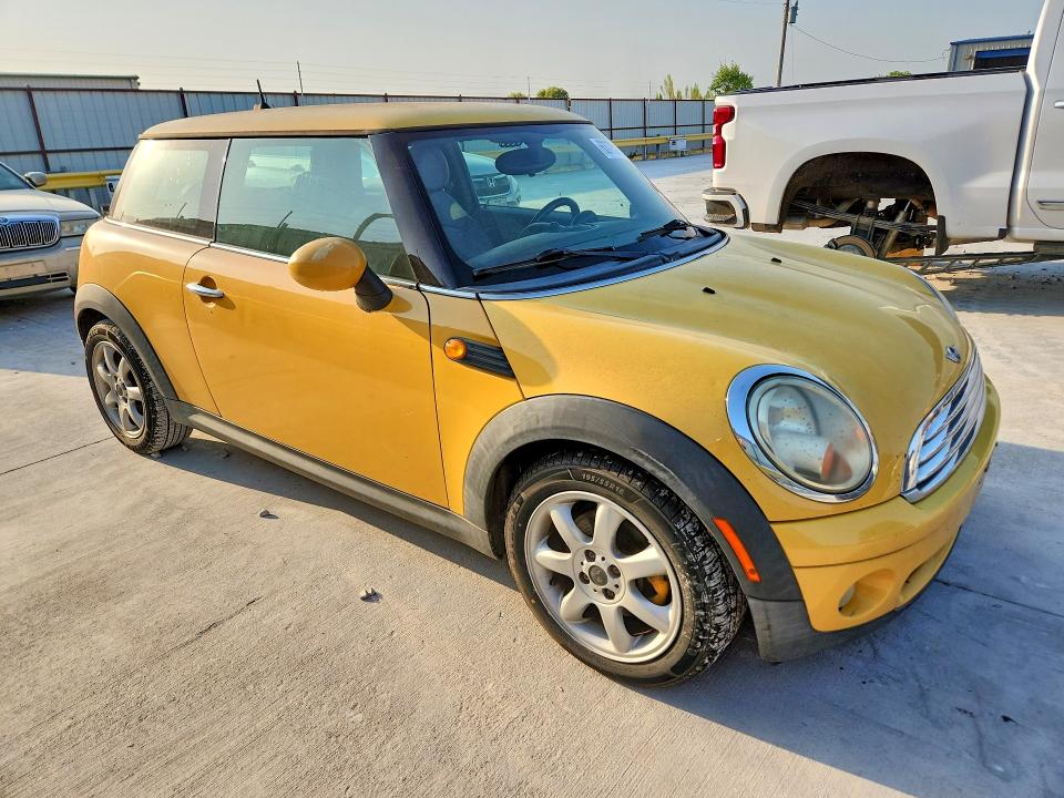 63775216 :رقم المزاد ، WMWMF33509TU70997 vin ، 2009 Mini Cooper مزاد بيع