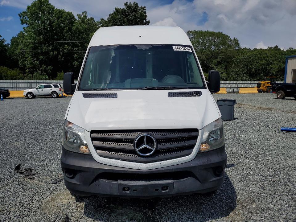 64211836 :رقم المزاد ، WD3PE8DD6GP248762 vin ، 2016 Mercedes-benz Sprinter مزاد بيع