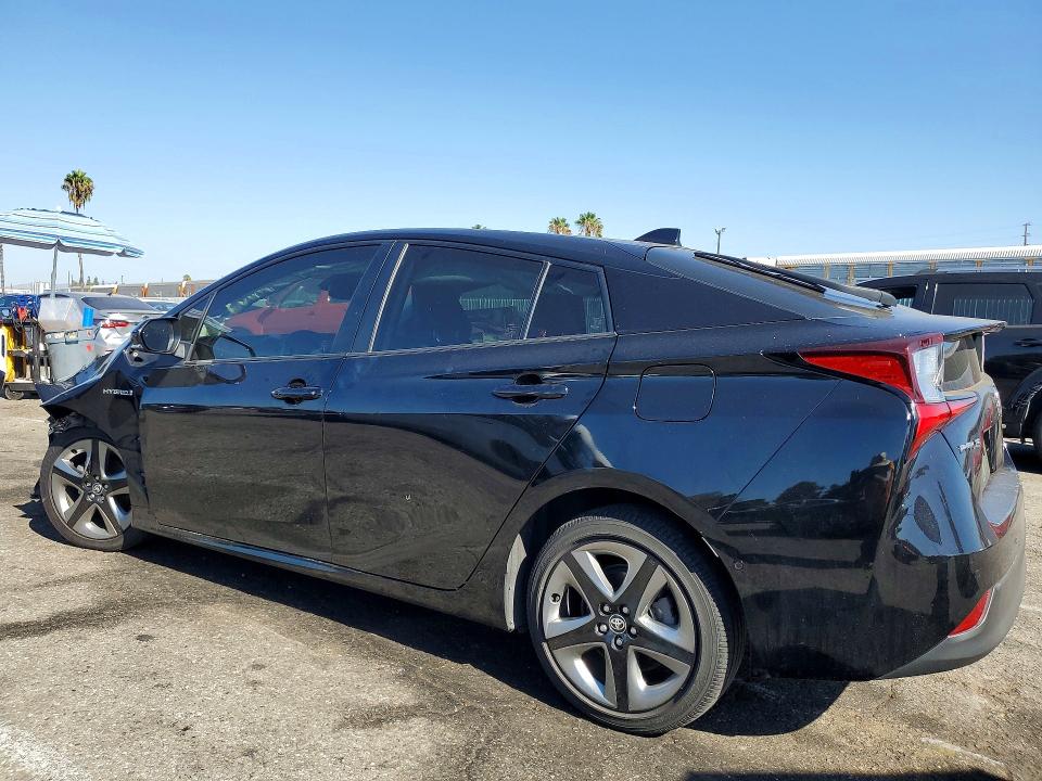 66141156 :رقم المزاد ، JTDKAMFU2N3156831 vin ، 2022 Toyota Prius مزاد بيع