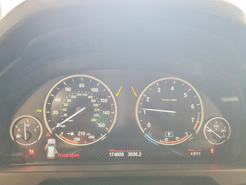 2015 Bmw X5 მანქანა იყიდება აუქციონზე, vin: 5UXKR0C54F0K67865, აუქციონის ნომერი: 63614526
