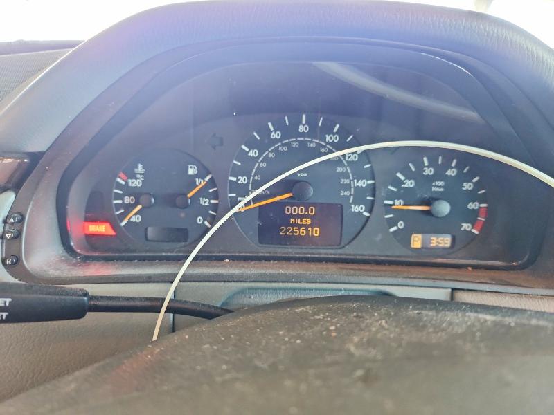 Aukcja sprzedaży 2000 Mercedes-benz E, vin: WDBJF65J8YB000558, numer aukcji: 64494926