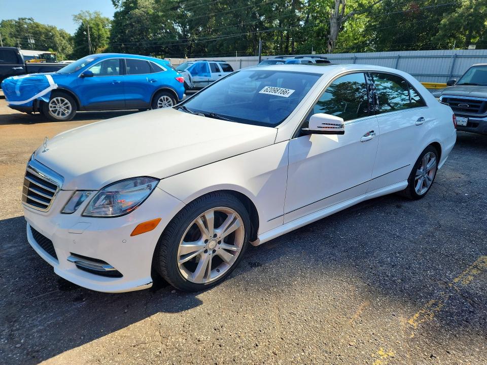 62098166 :رقم المزاد ، WDDHF5KB1DA772641 vin ، 2013 Mercedes-benz E مزاد بيع
