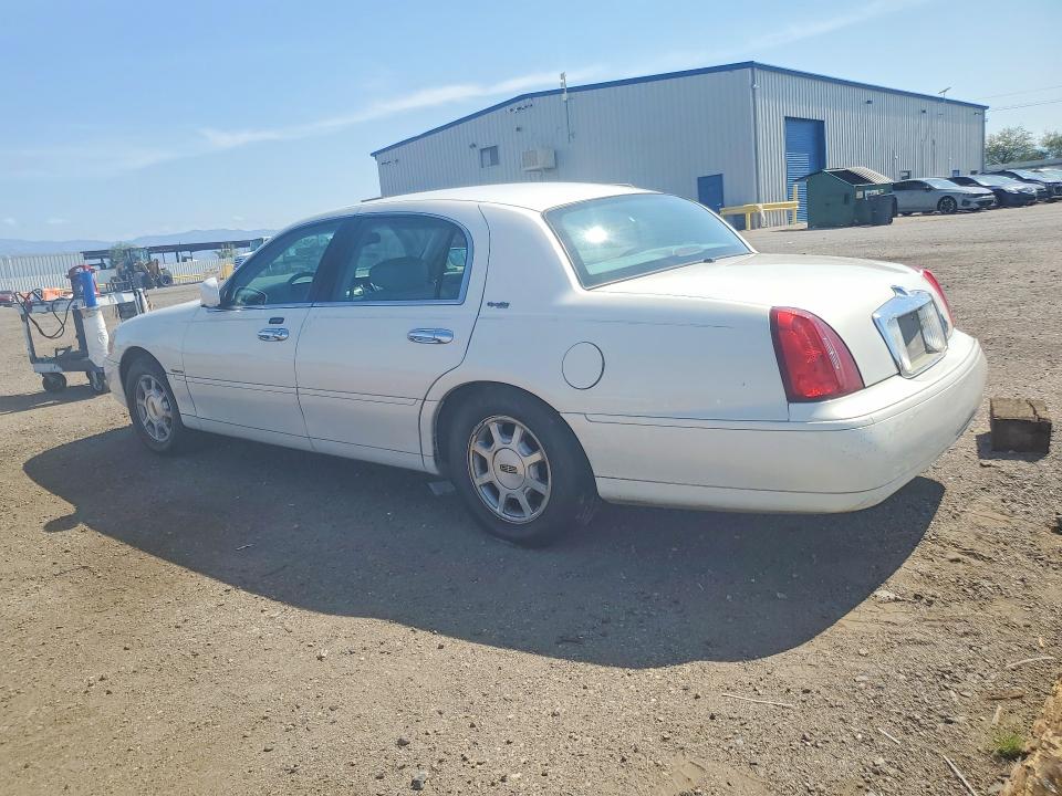 Aukcja sprzedaży 2001 Lincoln Town Car, vin: 1LNHM82W31Y715490, numer aukcji: 64514396