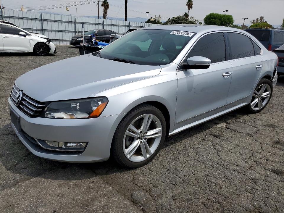 2015 Volkswagen Passat 4d 2wd მანქანა იყიდება აუქციონზე, vin: 1VWCV7A39FC063327, აუქციონის ნომერი: 65022256