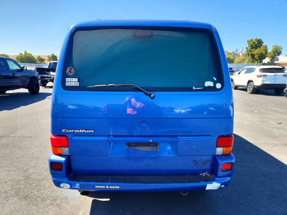 63251786 :رقم المزاد ، WV2MB47011H137087 vin ، 2001 Volkswagen Eurovan مزاد بيع