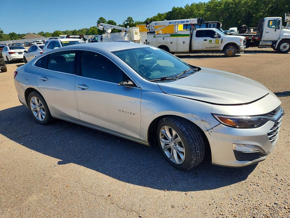 Продажа на аукционе авто 2020 Chevrolet Malibu, vin: 1G1ZD5ST7LF038657, номер лота: 62982146