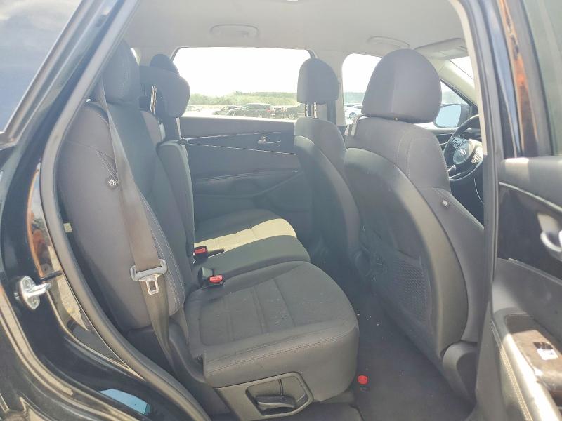 65410656 :رقم المزاد ، 5XYPG4A33JG361888 vin ، 2018 Kia Sorento مزاد بيع