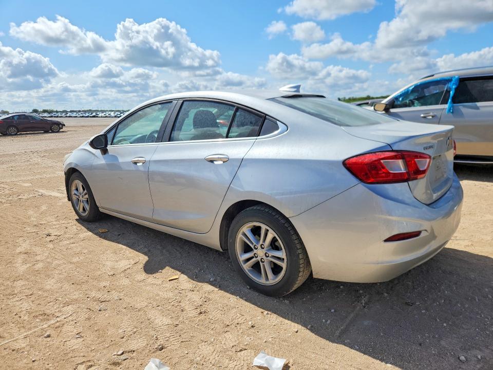 63889056 :رقم المزاد ، 1G1BE5SM5J7180181 vin ، 2018 Chevrolet Cruze مزاد بيع