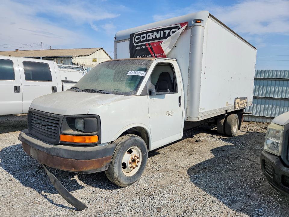2004 Gmc Savana მანქანა იყიდება აუქციონზე, vin: 1GDJG31U941910017, აუქციონის ნომერი: 64258216