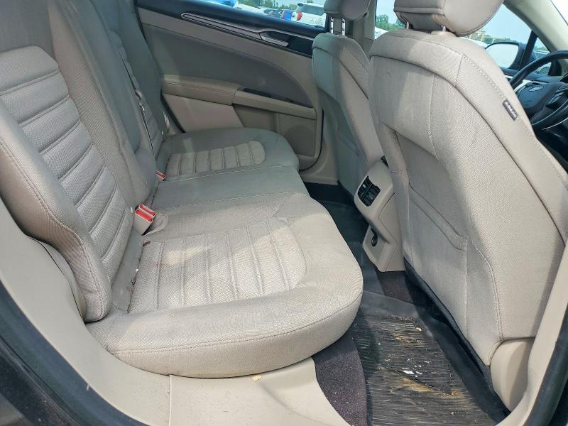 63425806 :رقم المزاد ، 3FA6P0LU4KR164753 vin ، 2019 Ford Fusion مزاد بيع
