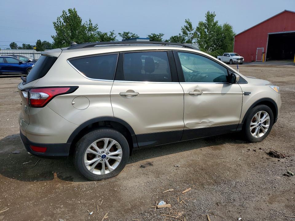 63748496 :رقم المزاد ، 1FMCU9GD4JUA32860 vin ، 2018 Ford Escape مزاد بيع