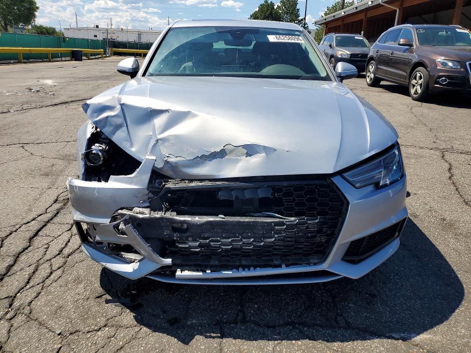 Продажа на аукционе авто 2018 Audi A4, vin: WAUDNAF44JN017145, номер лота: 66258096