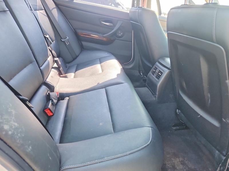 2011 Bmw 335 მანქანა იყიდება აუქციონზე, vin: WBAPM5C58BE576655, აუქციონის ნომერი: 63436216