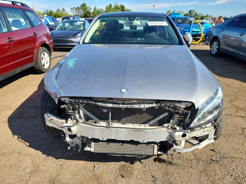 66568526 :رقم المزاد ، 55SWF4KB9FU070832 vin ، 2015 Mercedes-benz C مزاد بيع