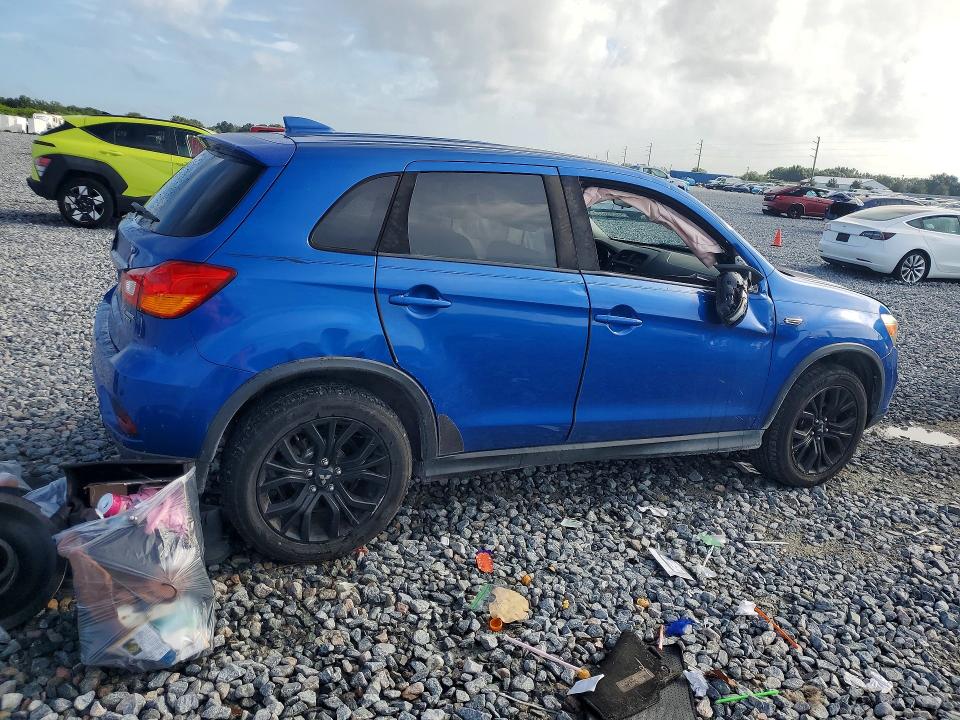 2018 Mitsubishi Outlander Sport მანქანა იყიდება აუქციონზე, vin: JA4AP3AU0JU014715, აუქციონის ნომერი: 64116646