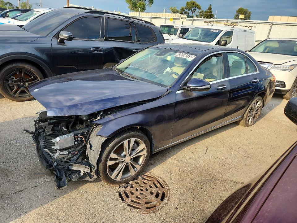 2016 Mercedes-benz C მანქანა იყიდება აუქციონზე, vin: 55SWF4JB9GU149887, აუქციონის ნომერი: 67174166