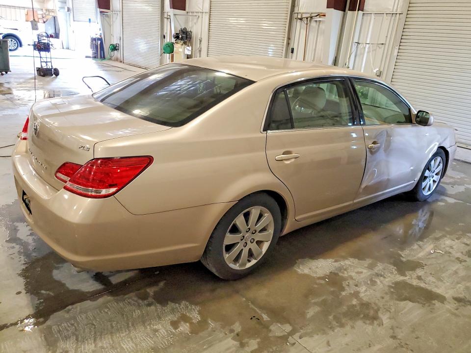2005 Toyota Avalon მანქანა იყიდება აუქციონზე, vin: 4T1BK36B05U038045, აუქციონის ნომერი: 66224666