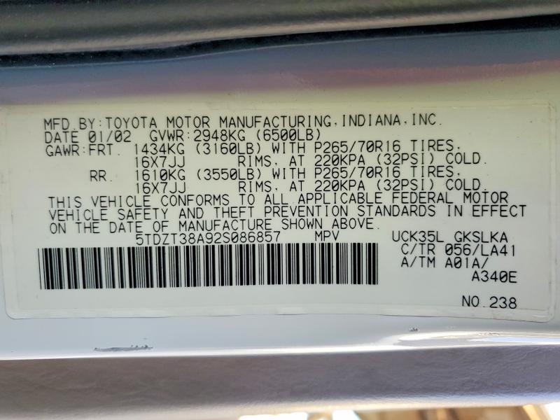 63911886 :رقم المزاد ، 5TDZT38A92S086857 vin ، 2002 Toyota Sequoia مزاد بيع