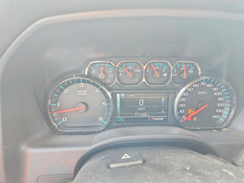 65184176 :رقم المزاد ، 3GCUKREC2FG520157 vin ، 2015 Chevrolet Silverado مزاد بيع