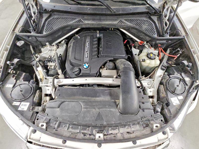 Продаж на аукціоні авто 2018 Bmw X5, vin: 5UXKR0C56J0X90703, номер лоту: 63235656