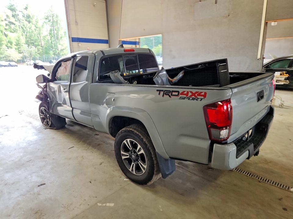 Продаж на аукціоні авто 2018 Toyota Tacoma, vin: 5TFSZ5AN6JX126328, номер лоту: 63659326