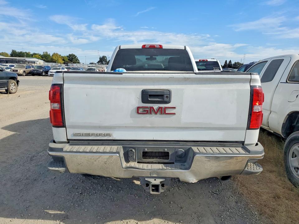 Продажа на аукционе авто 2017 Gmc Sierra, vin: 1GT01REG2HZ255425, номер лота: 64577146
