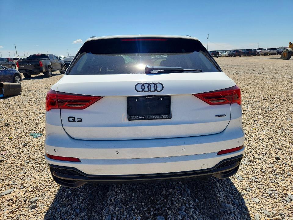 Продаж на аукціоні авто 2021 Audi Q3, vin: WA1DECF33M1138809, номер лоту: 65668356