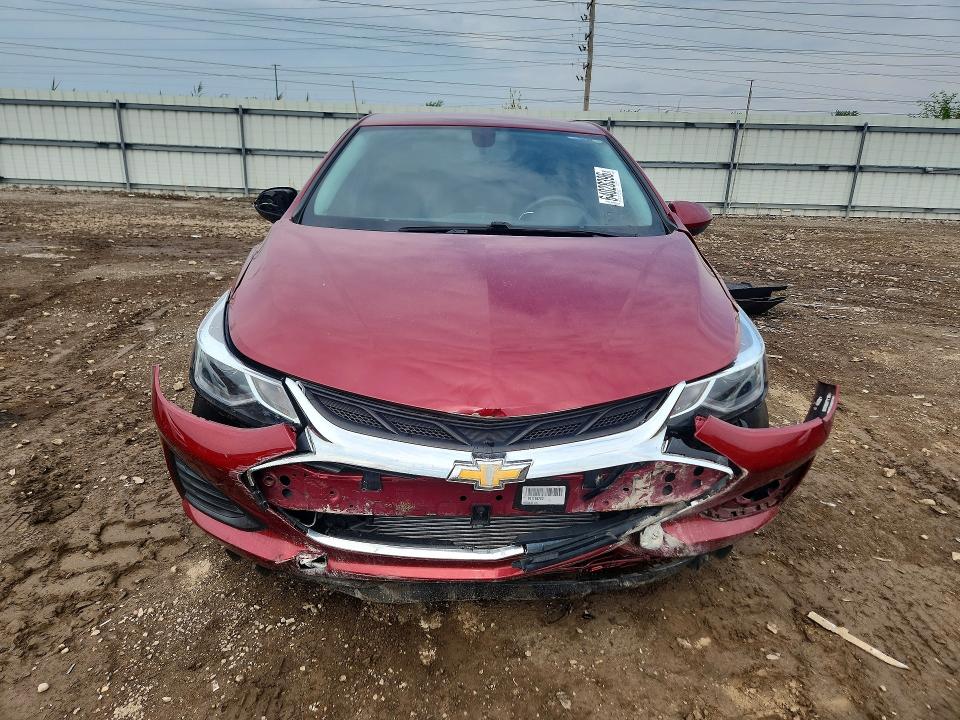 64028396 :رقم المزاد ، 1G1BE5SM2K7125432 vin ، 2019 Chevrolet Cruze مزاد بيع