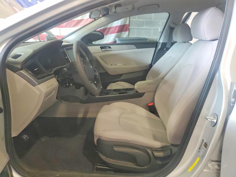 2019 Hyundai Sonata მანქანა იყიდება აუქციონზე, vin: 5NPE24AF2KH796332, აუქციონის ნომერი: 63705706