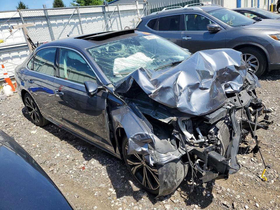 2020 Volkswagen Passat მანქანა იყიდება აუქციონზე, vin: 1VWCA7A33LC015216, აუქციონის ნომერი: 63603276