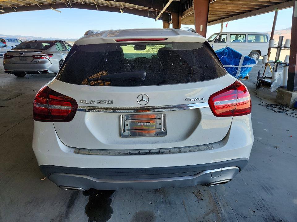 2020 Mercedes-benz Gla მანქანა იყიდება აუქციონზე, vin: WDCTG4GB9LU023386, აუქციონის ნომერი: 65375176