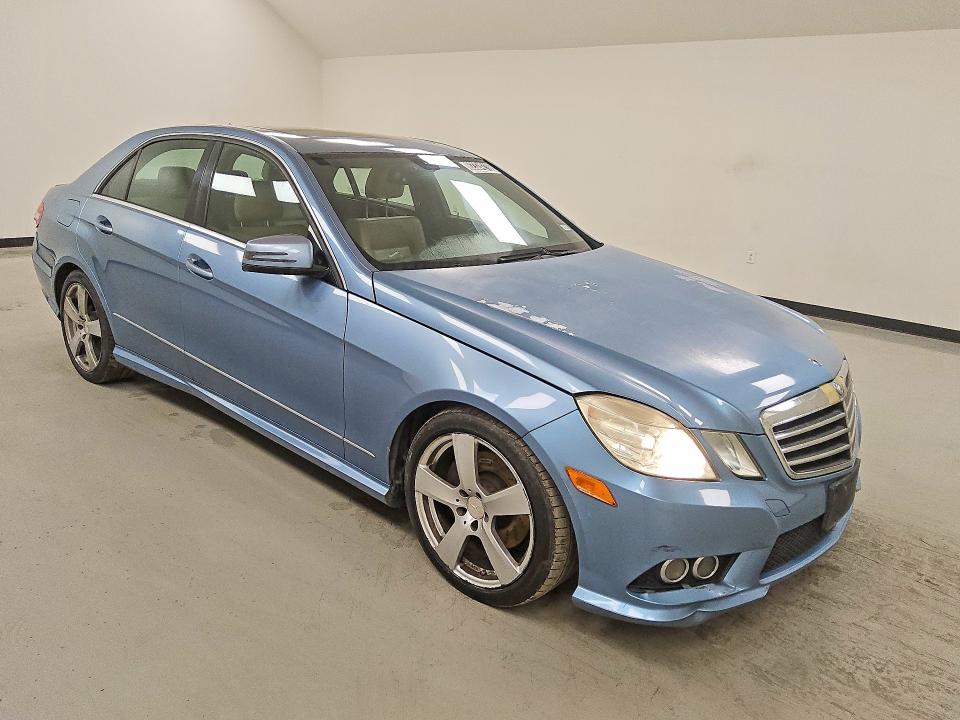 2010 Mercedes-benz E მანქანა იყიდება აუქციონზე, vin: WDDHF5GBXAA084836, აუქციონის ნომერი: 62324216