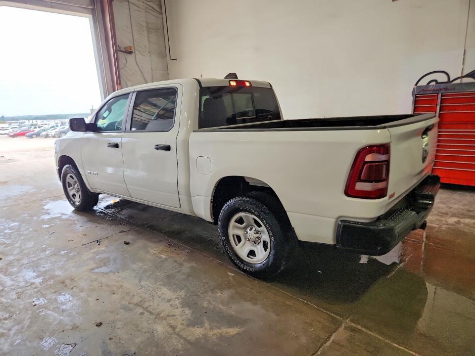 64268586 :رقم المزاد ، 1C6RRFGG8NN438477 vin ، 2022 Ram 1500 مزاد بيع