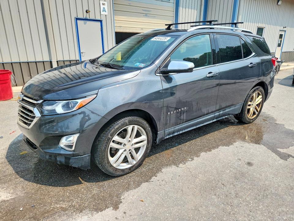2018 Chevrolet Equinox მანქანა იყიდება აუქციონზე, vin: 2GNAXWEX7J6169733, აუქციონის ნომერი: 64944226